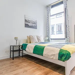Spacious Shared 5br In The Heart Of Ghent